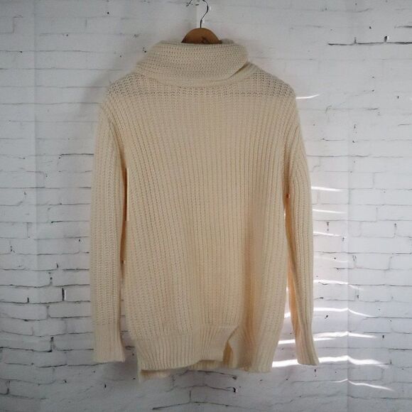 TULIP B WINTER WHITE LONG SLEEVE COWL NECK TUNIC SWEATER WITH NOTCH HEM DETAIL - Picture 1 of 10